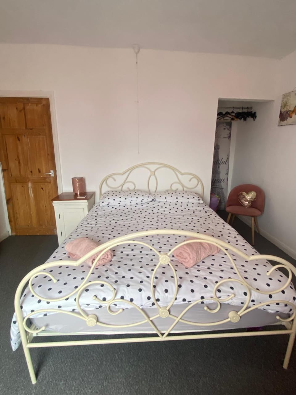 Hilltop Cottage House in North East Derbyshire District