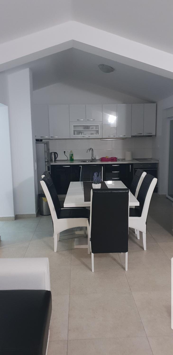 Apartmani Kate Apartment in Dubrovnik-Neretva County