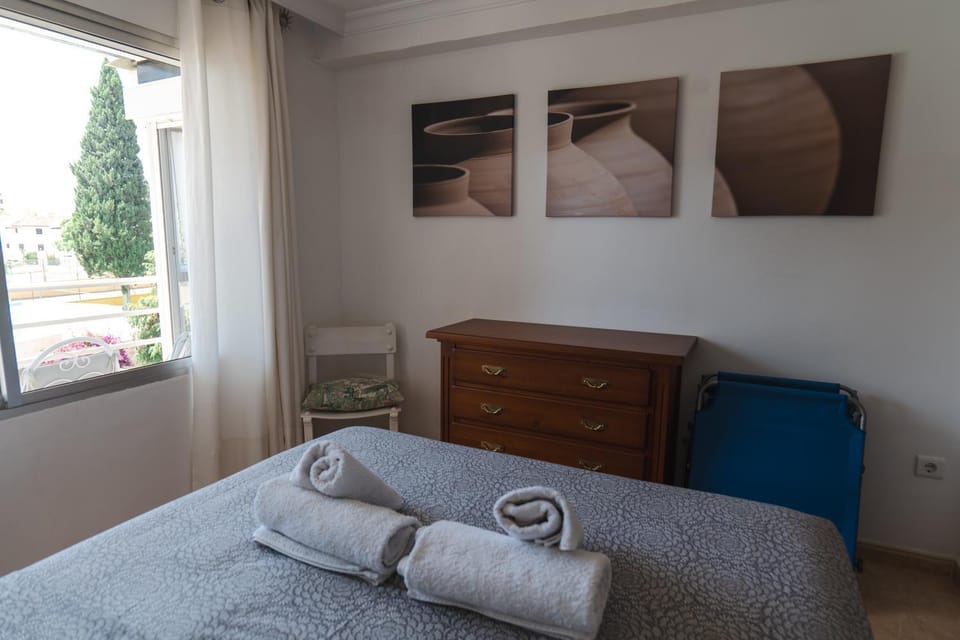 Bedroom, Garden view