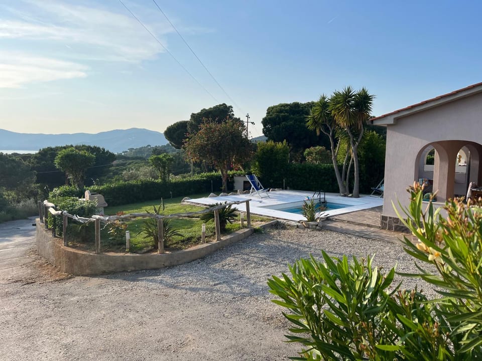 Day, Garden, Garden view, Mountain view, Pool view, Swimming pool