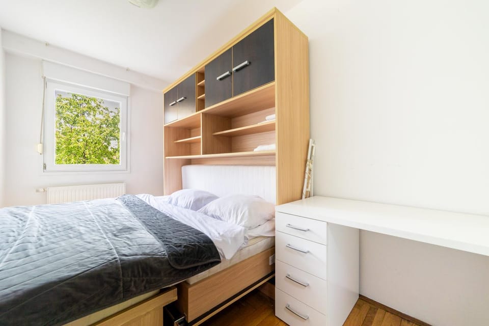 Bed, Photo of the whole room, Bedroom, bunk bed, wardrobe