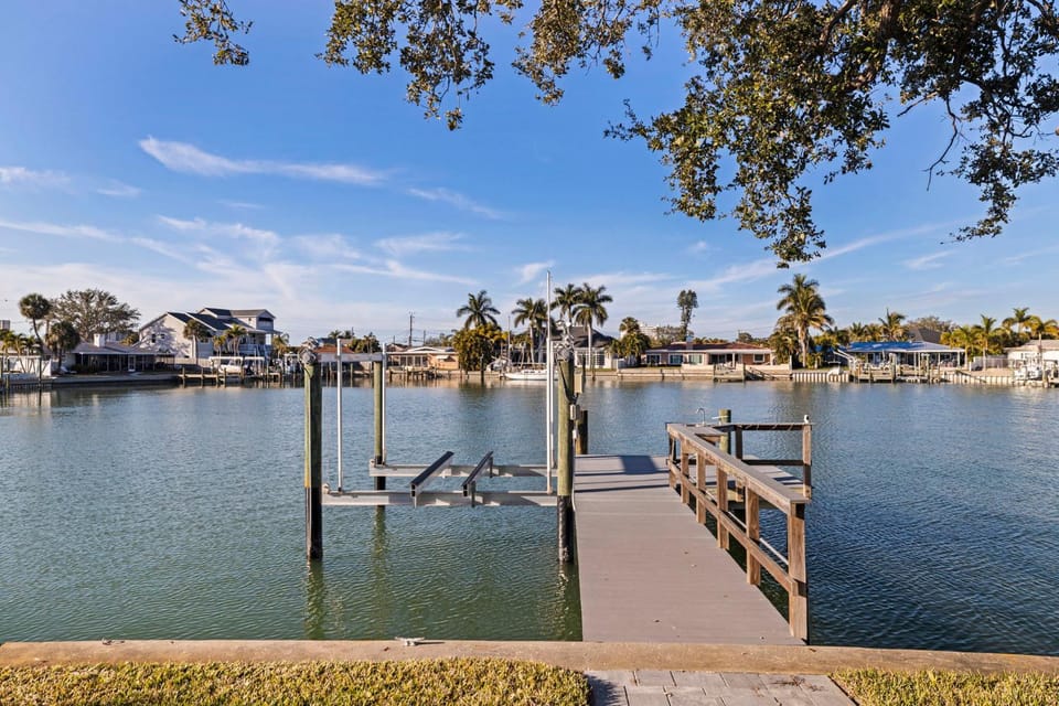 Waterfront Home with Heated Pool 2 Miles from Beaches Villa in Gulfport