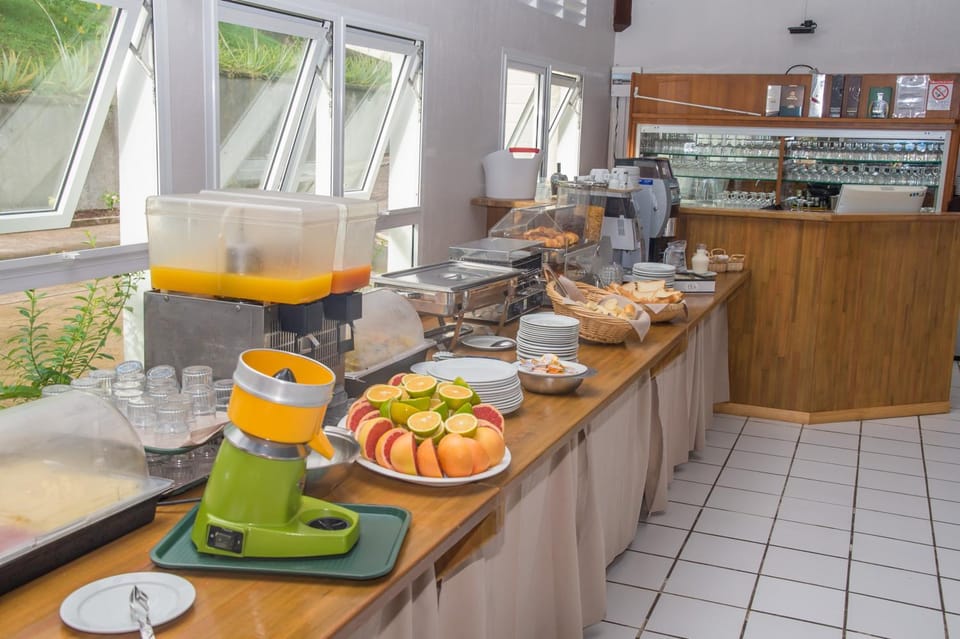 Breakfast, Continental breakfast, Buffet breakfast