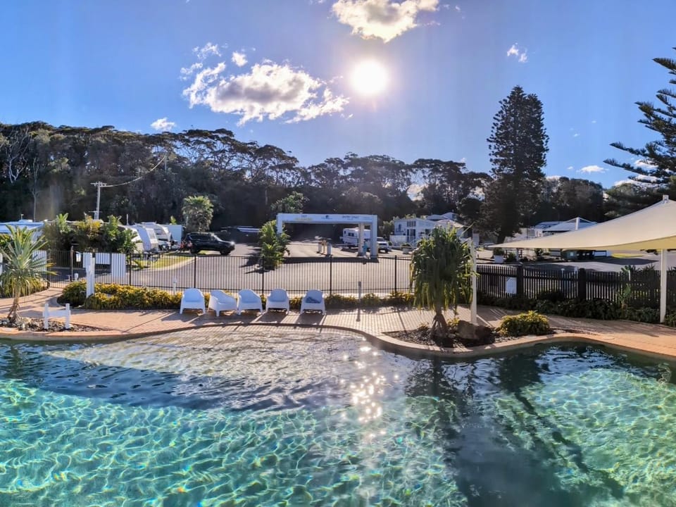 Property building, Swimming pool