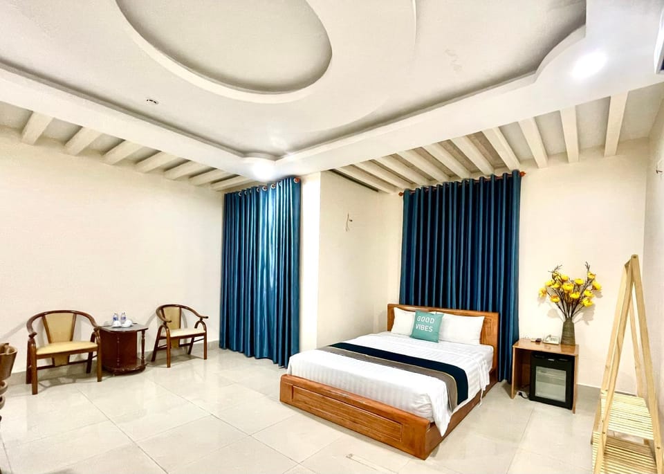 Hoa De Nhat Hotel- Sân Bay Tân Sơn Nhất Hotel in Ho Chi Minh City