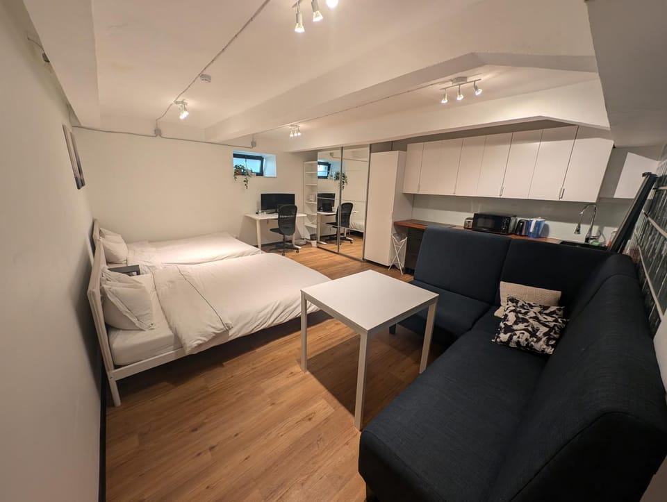 Kitchen or kitchenette, Photo of the whole room, Seating area, Dining area, Bedroom