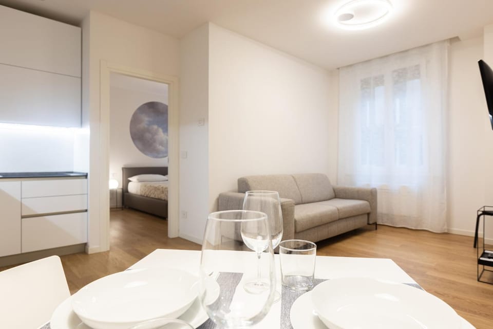 TV and multimedia, Living room, Dining area