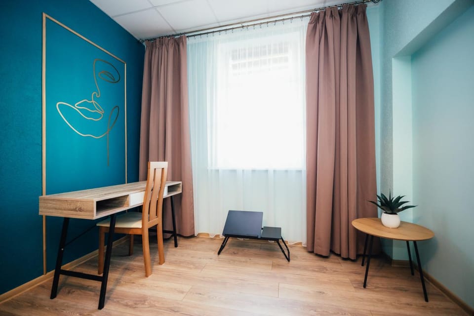 Dining area, hair dresser