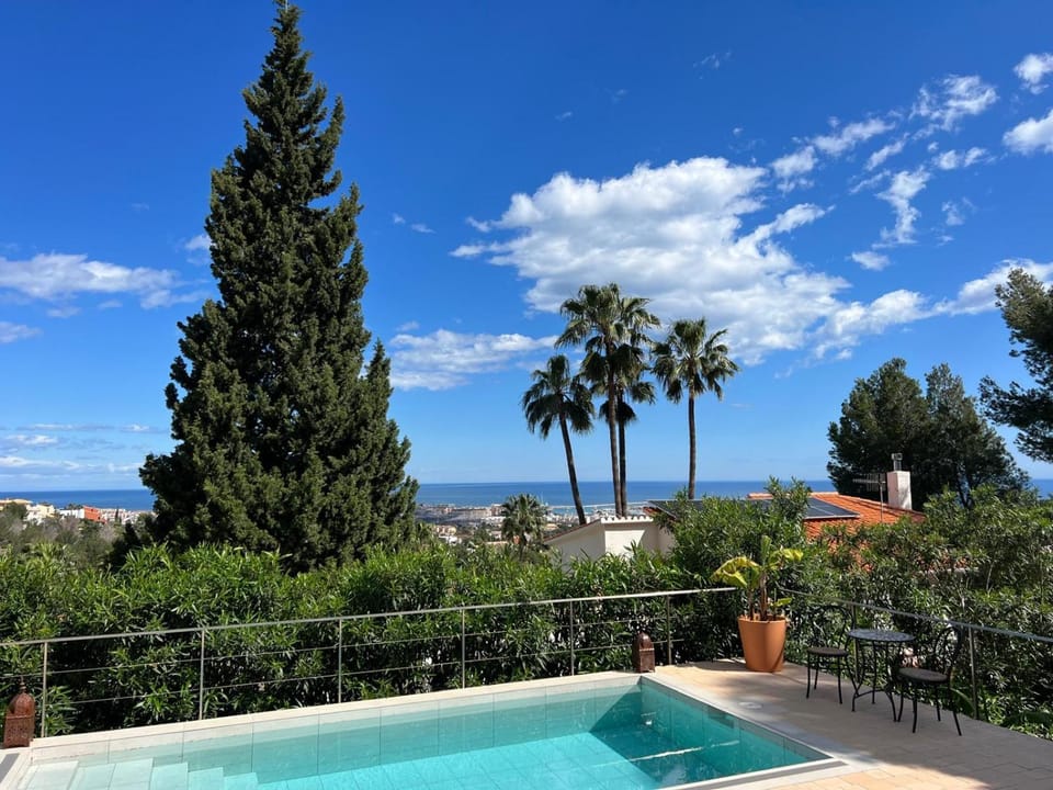 Natural landscape, Pool view, Sea view, Swimming pool