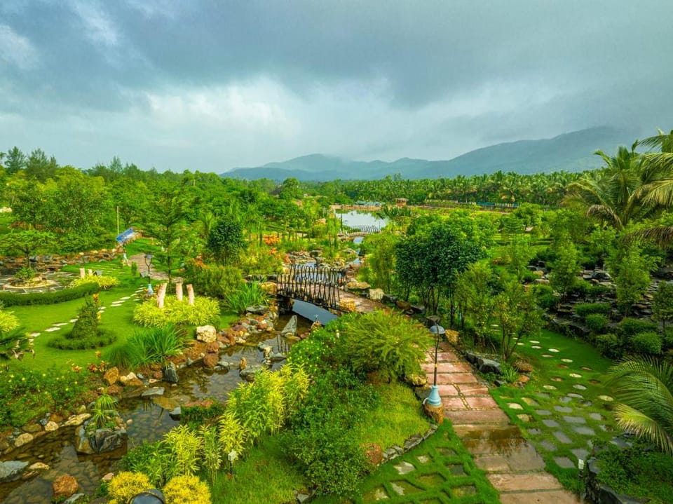 Garden, Garden view