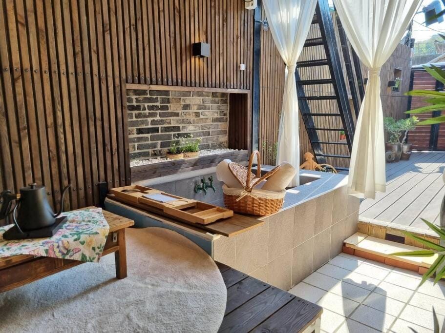 Hot Tub
