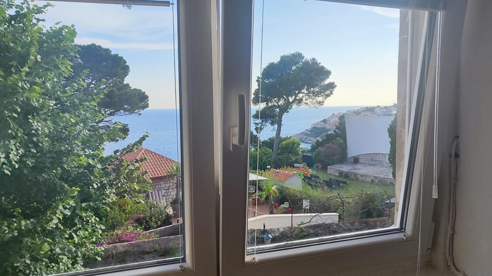 Day, Sea view