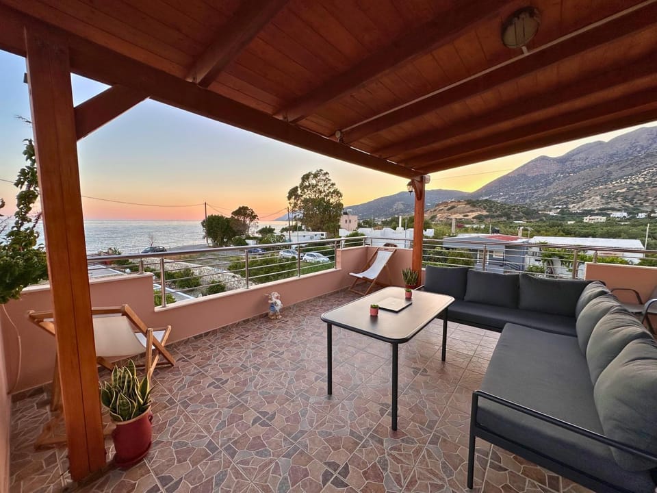 Balcony/Terrace, Seating area, Sea view