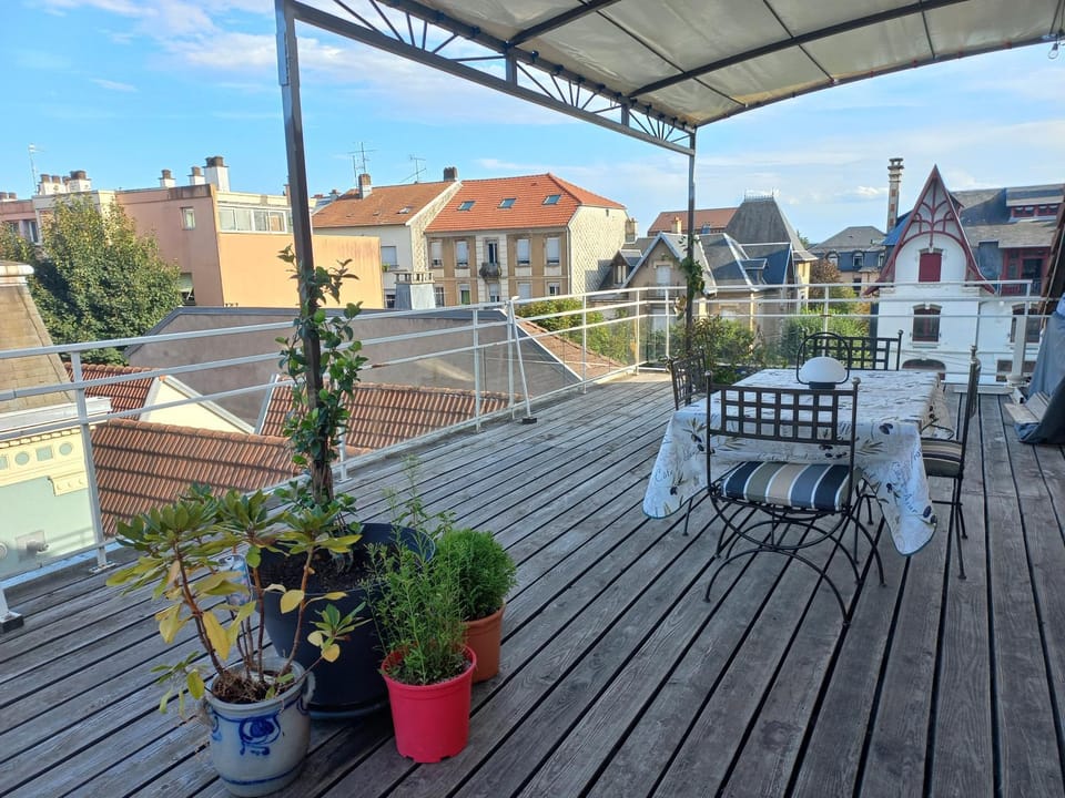 Patio, Day, View (from property/room), Balcony/Terrace, Dining area