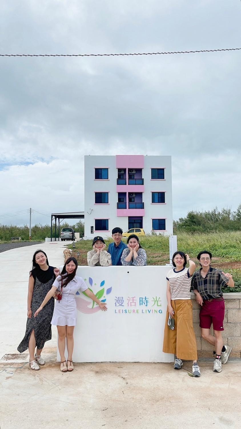 Property building, Day, People, Natural landscape, View (from property/room), group of guests, Family