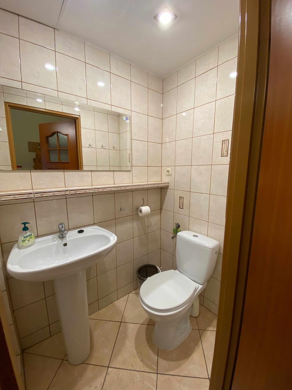 Toilet, Bathroom