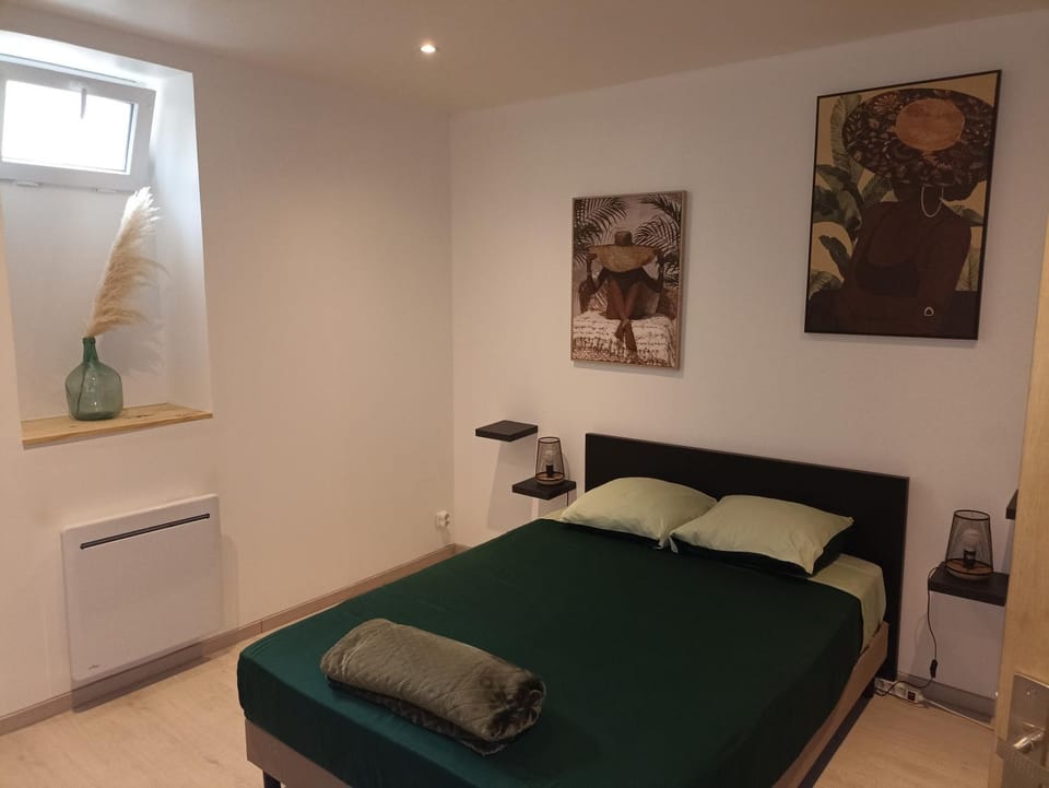 Location de vacances à Quarante Gîte de la cave Szymczak Apartment in Occitanie
