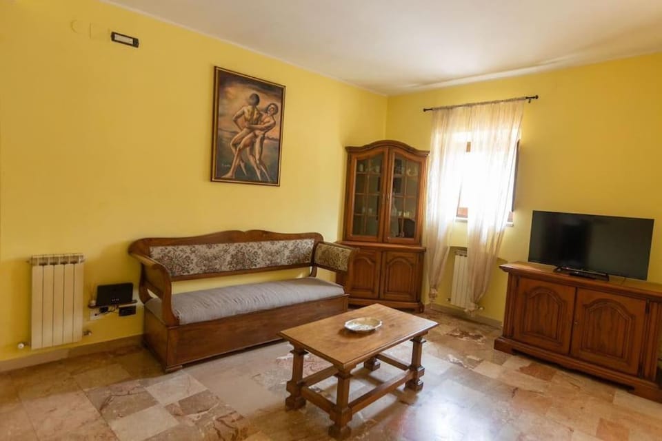 Caldora Apartment Apartment in L'Aquila