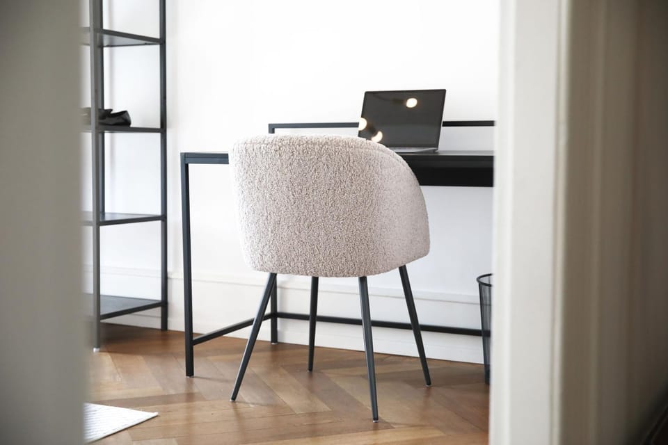 Seating area, hair dresser