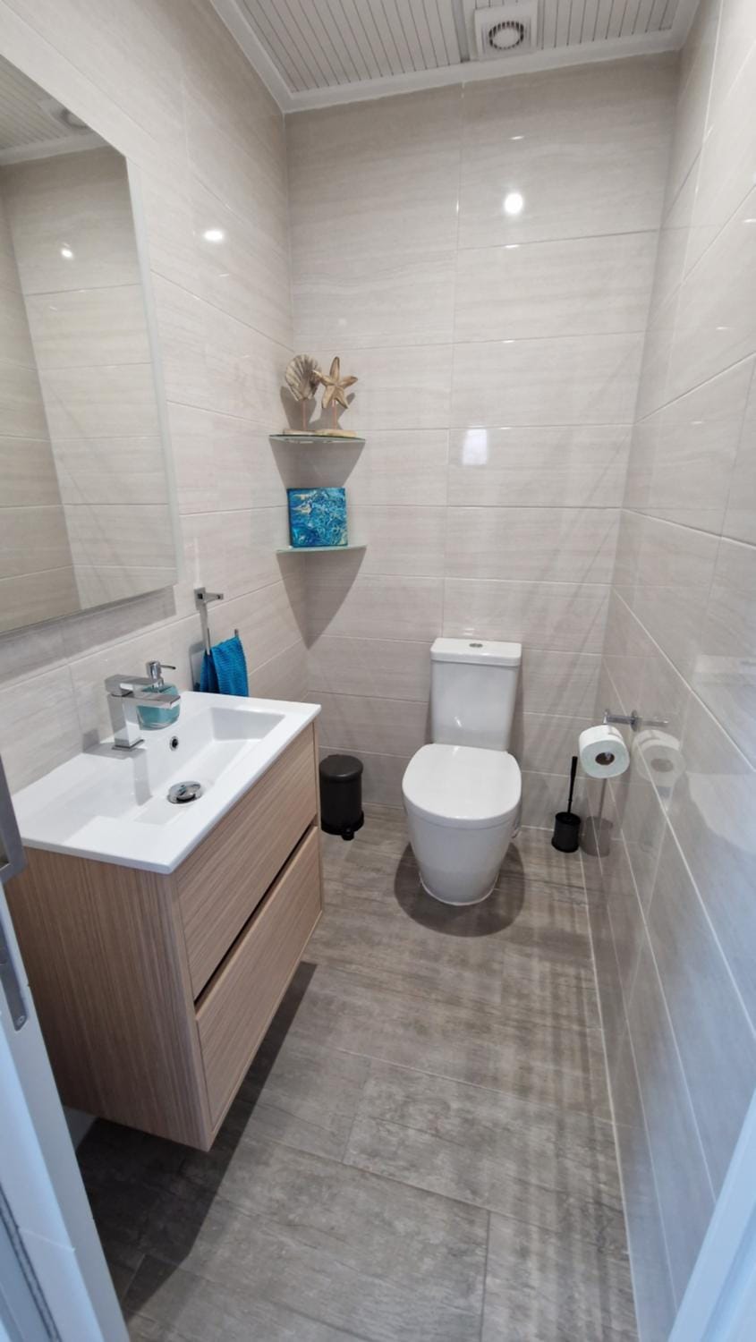 Toilet, Bathroom