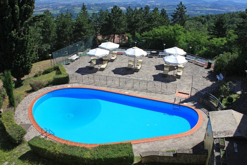 Balcony/Terrace, Swimming pool, Swimming pool