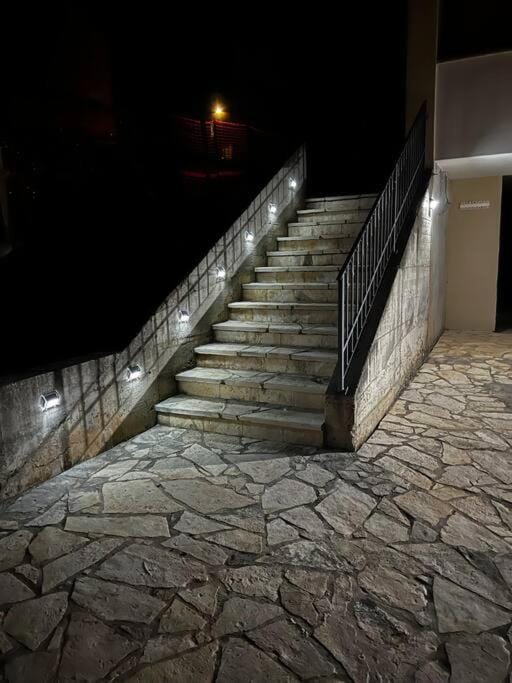 Villa Carmen Villa in Okrug Gornji