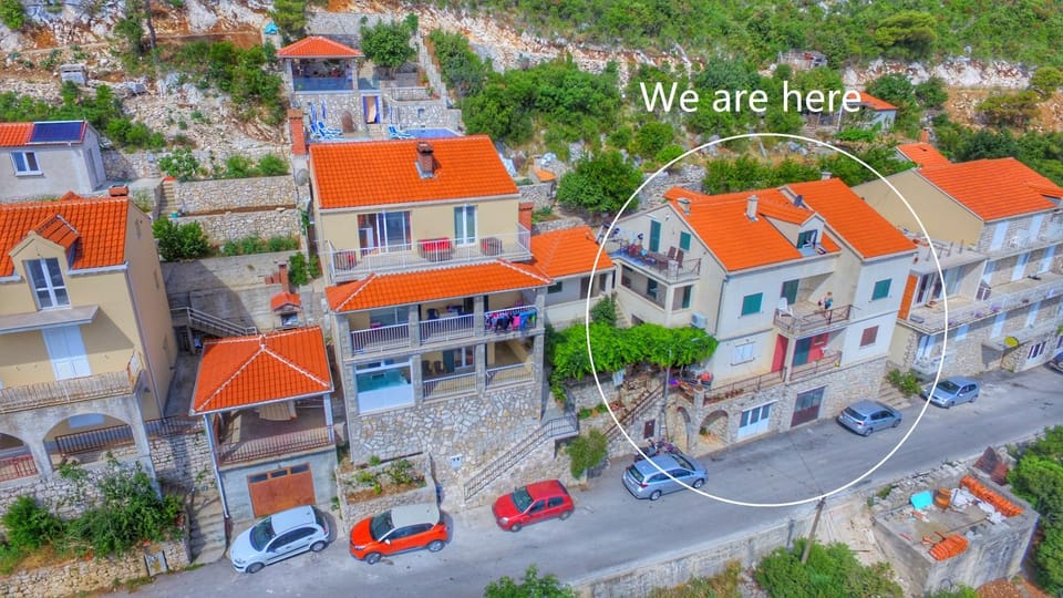 Property building, Bird's eye view