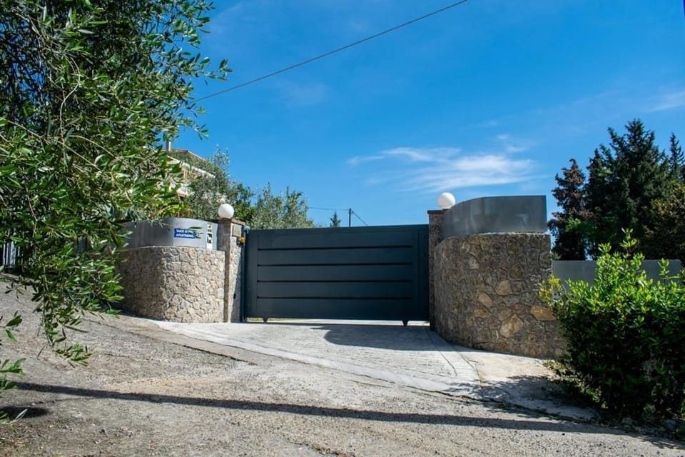 Takis & Eirini Family Apartments Apartment in Corfu, Greece
