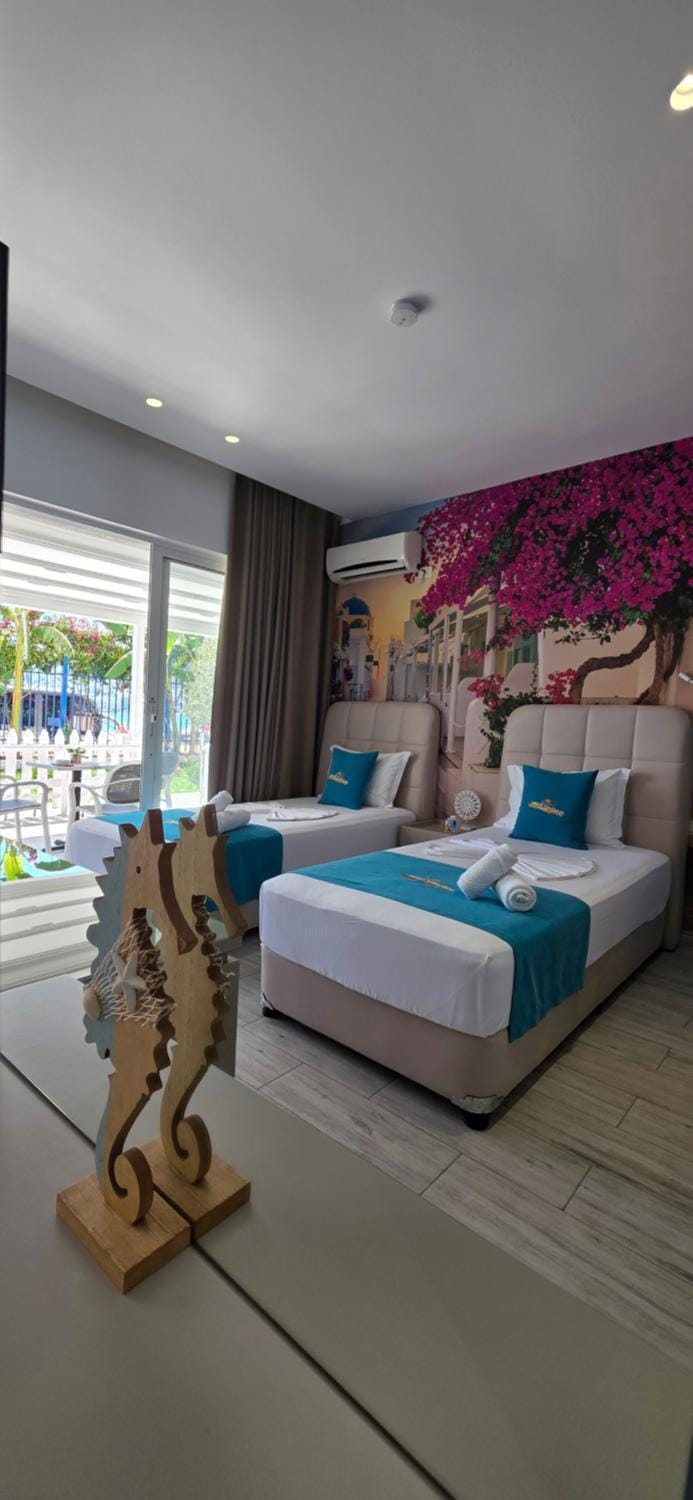 Suncoast Rooms Saranda near Port & Beach Apartment in Sarandë