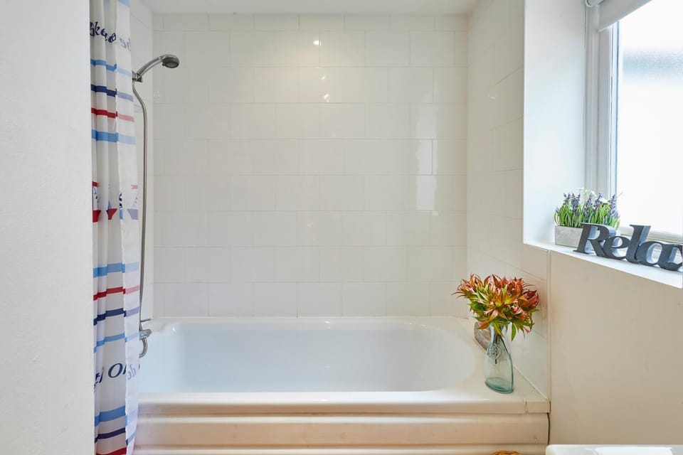 Shower, Bathroom, Bath