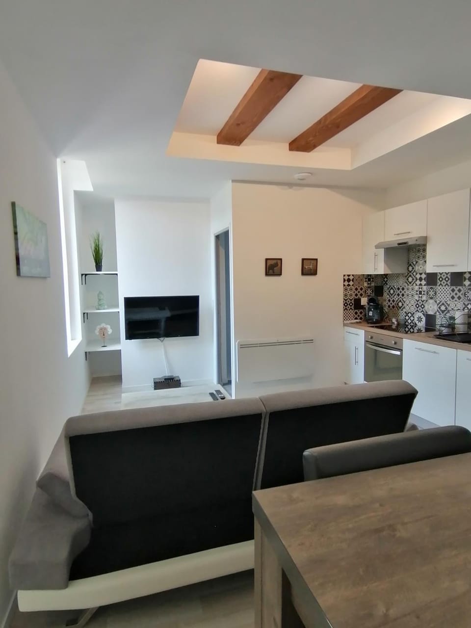 Kitchen or kitchenette, Living room