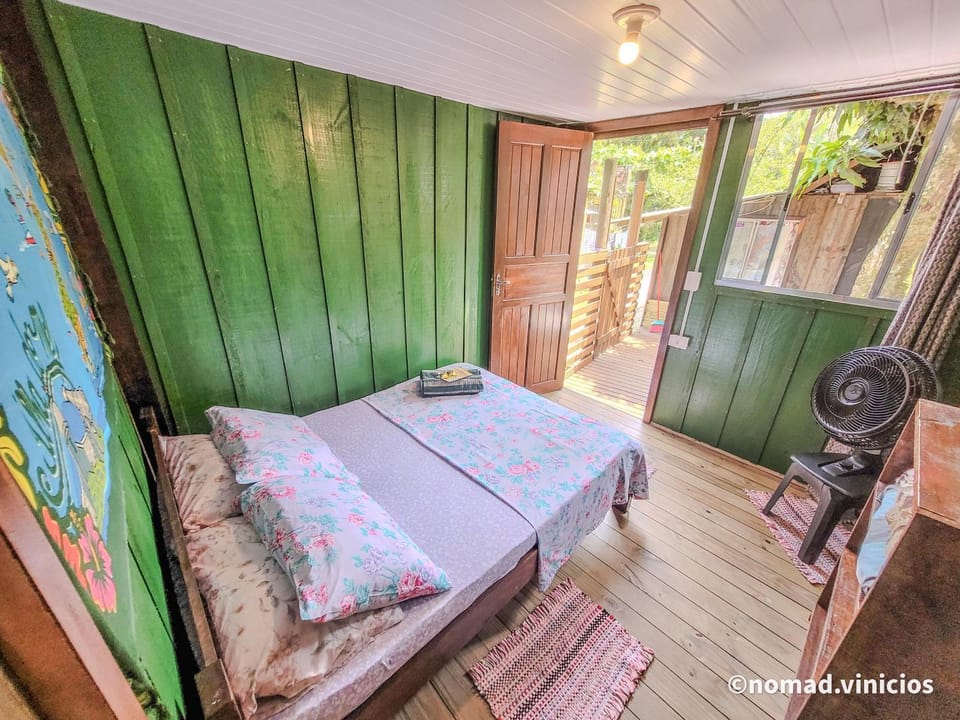 Quarto do Madruga Bed and Breakfast in State of Paraná