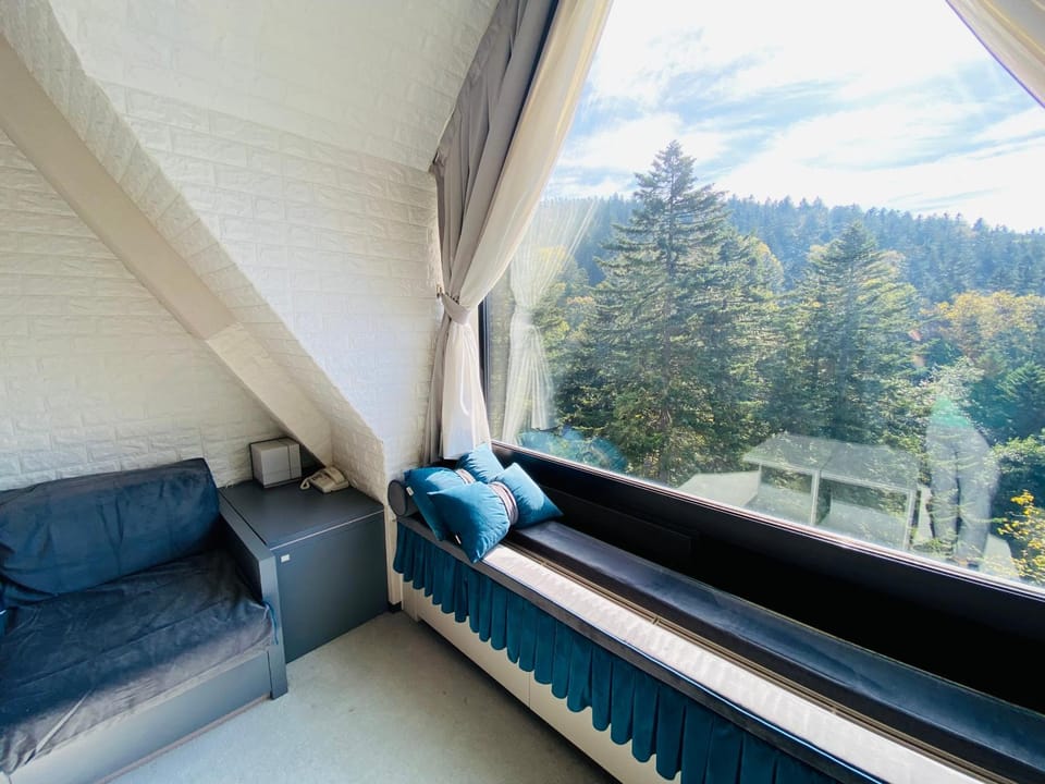 Natural landscape, Living room