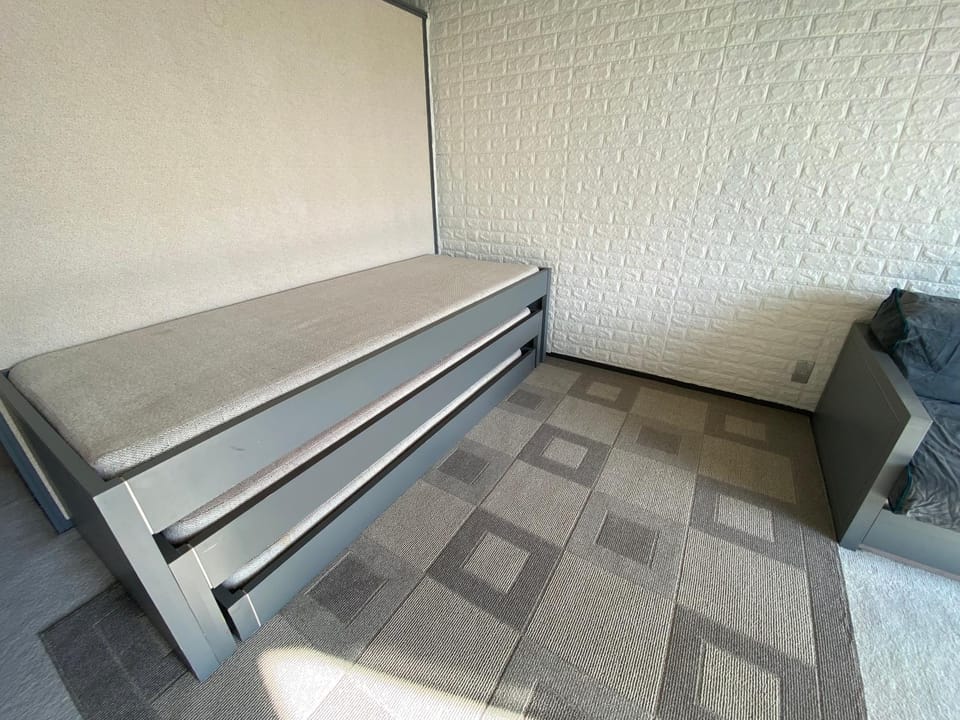 bunk bed