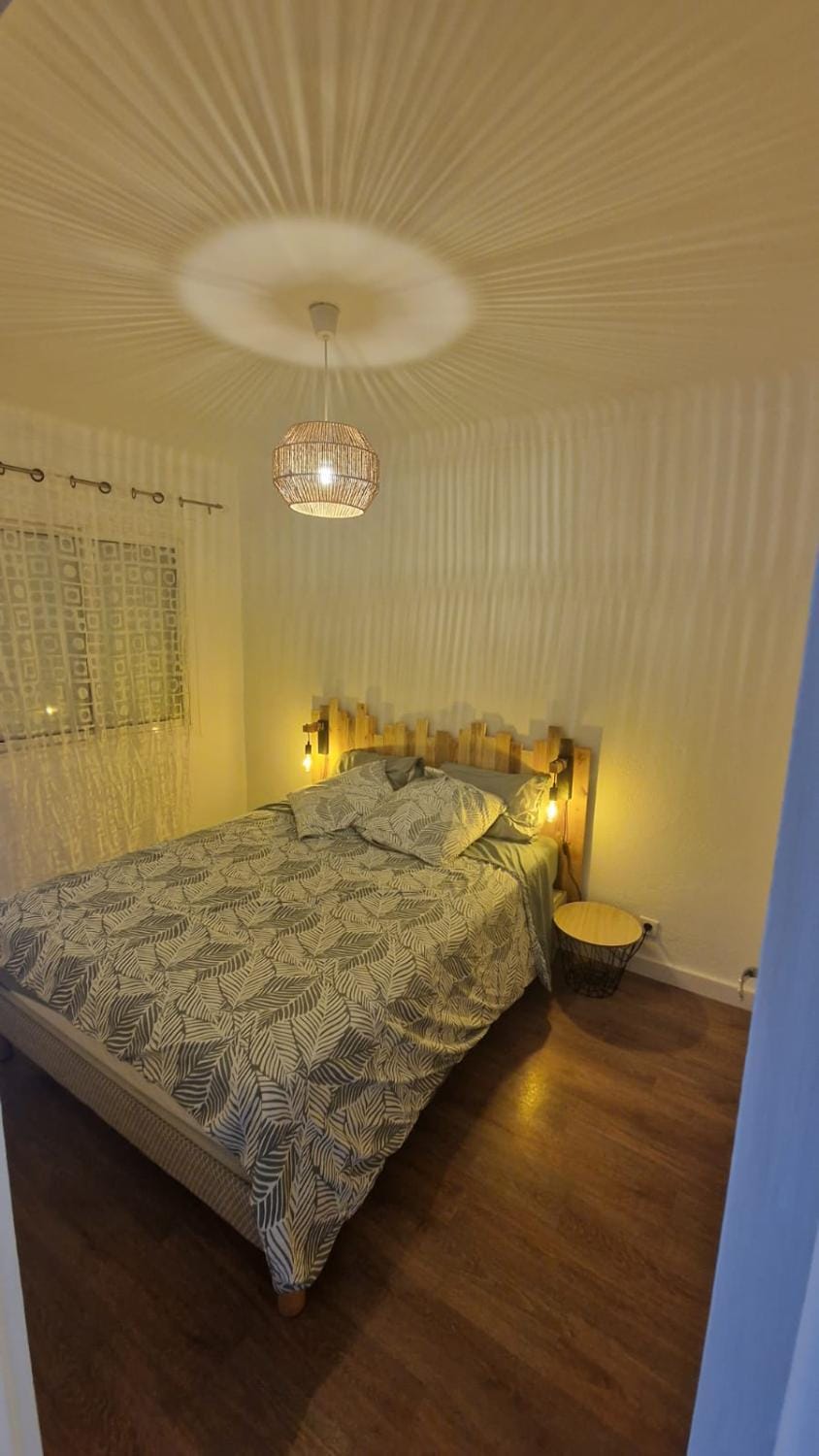 Appartement en bord de plage - à 50 m de la mer Apartment in Canet-en-Roussillon