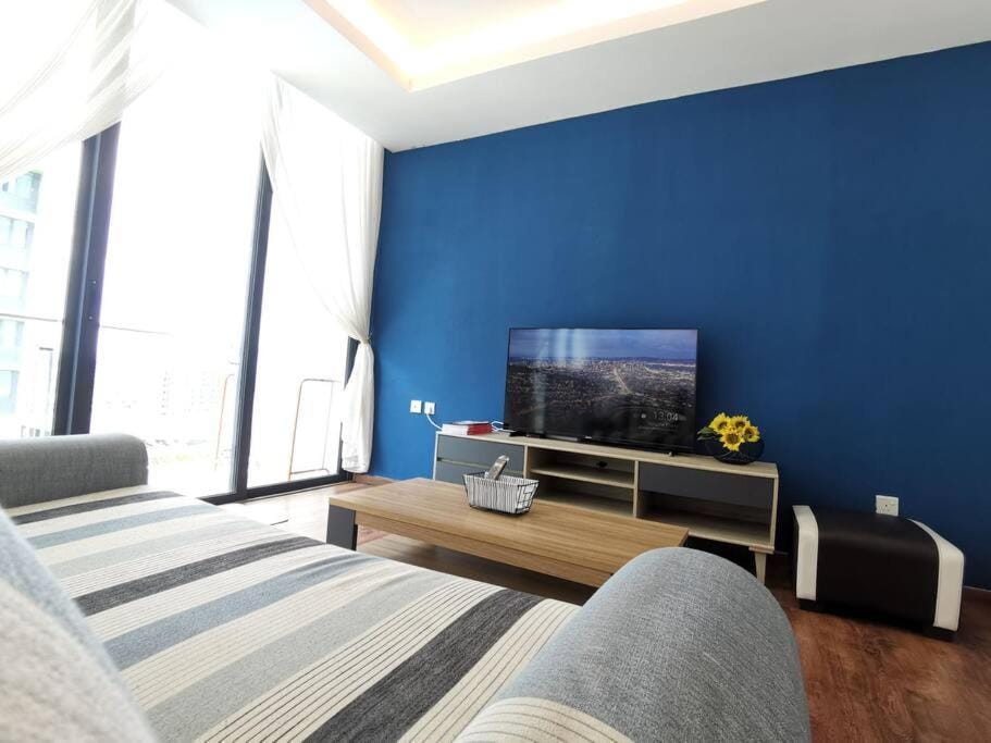TV and multimedia, Living room