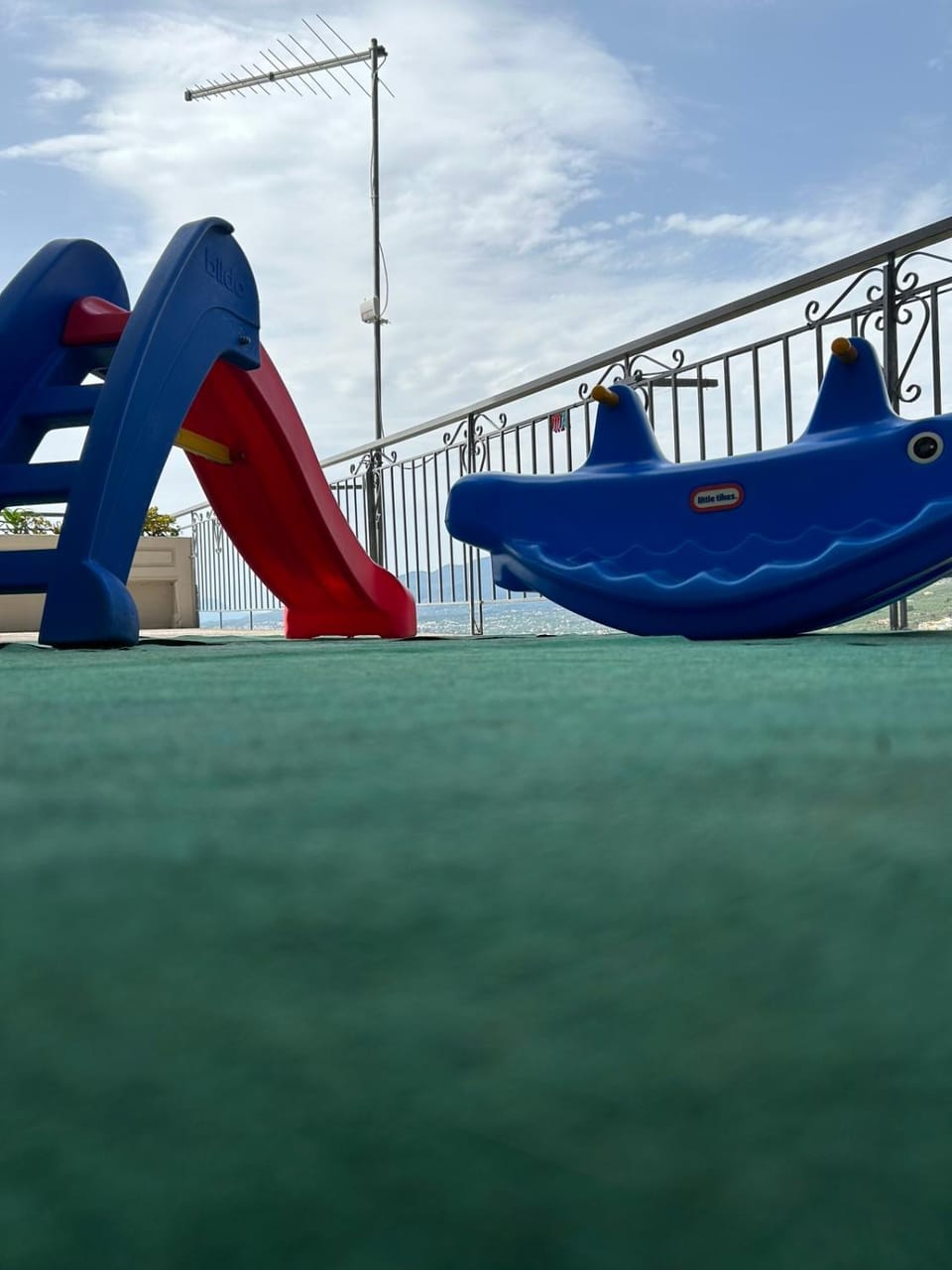 Day, Children play ground