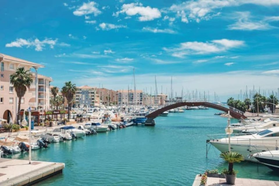 F2 F3 en duplex Port-Frejus proche de la mer Apartment in Fréjus