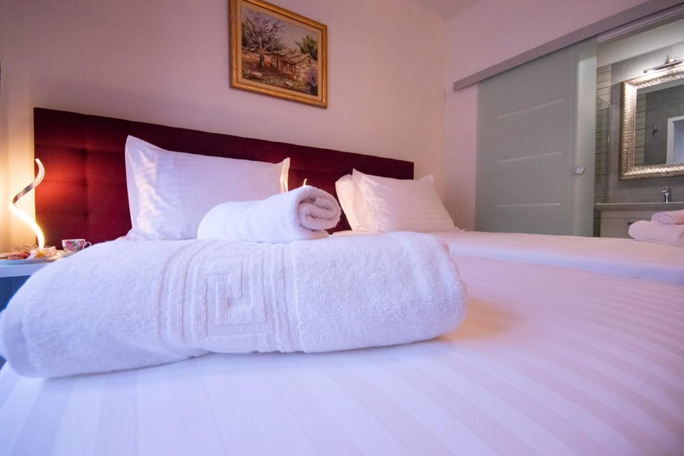 Center Luxury Rooms 3 Bed and Breakfast in Split