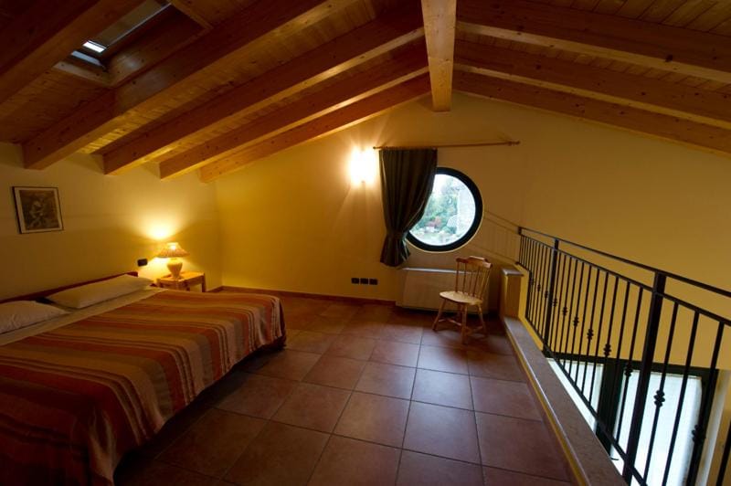 Agriturismo Il Melograno Campground/ 
RV Resort in Province of Brescia