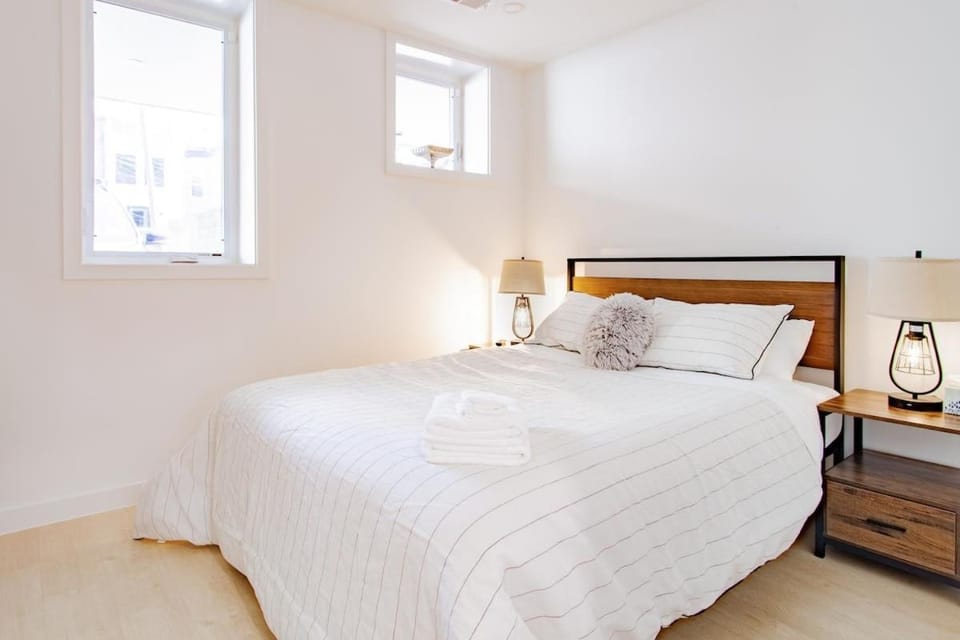Bright & Cozy 1-BR Alcove in Bloomingdale Apartment in District of Columbia