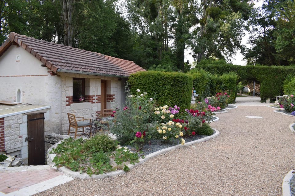 Patio, Facade/entrance