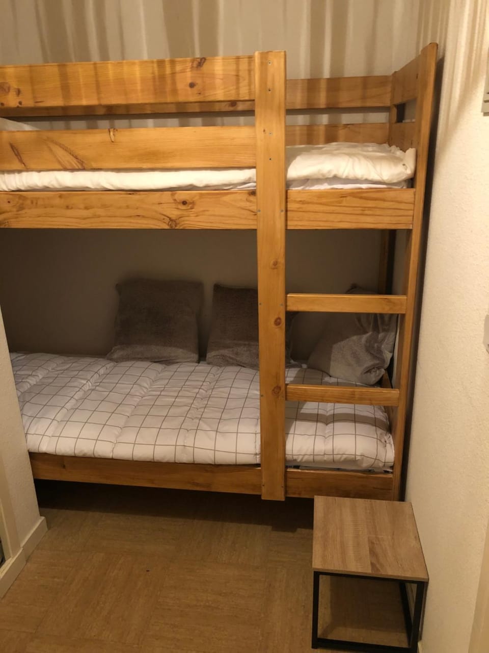 bunk bed
