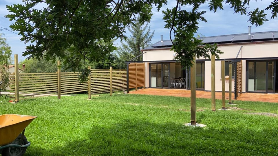 Apartamentos Garden Rock Apartment in Western coast of Cantabria