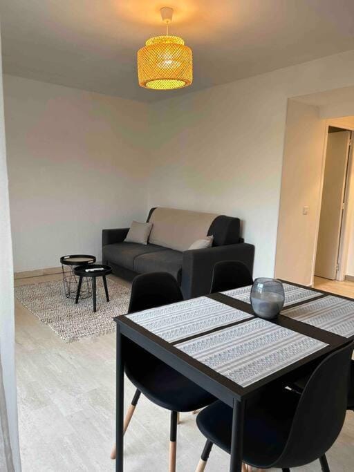 Studio rénové à deux pas de la mer Apartment in Antibes