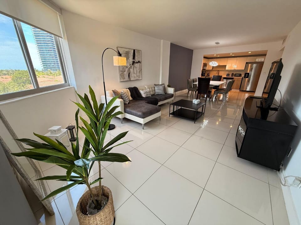 Living room, Area and facilities
