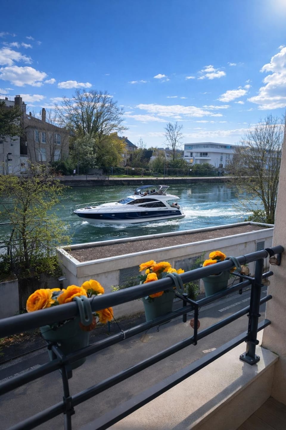 Natural landscape, Balcony/Terrace, River view