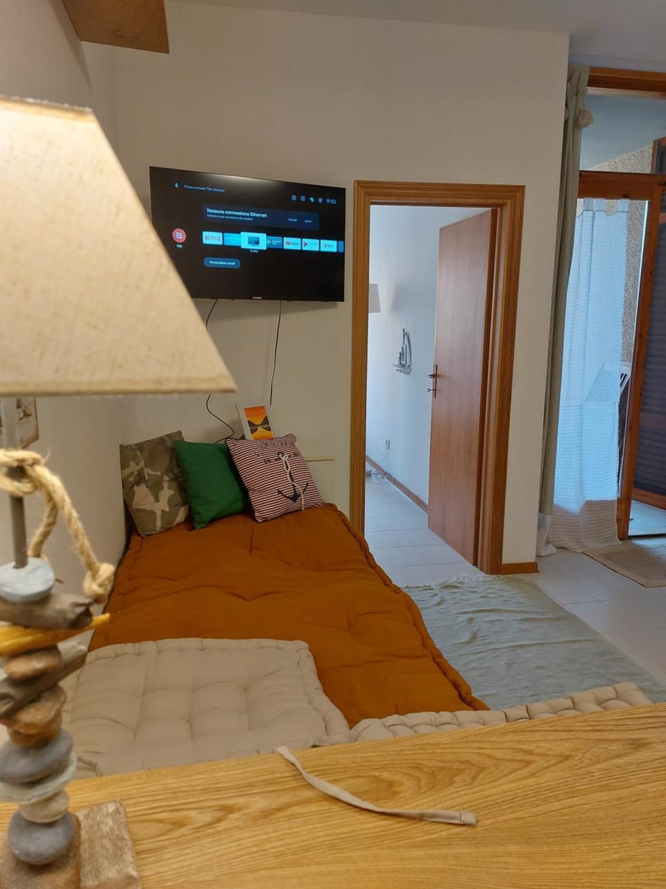Communal lounge/ TV room