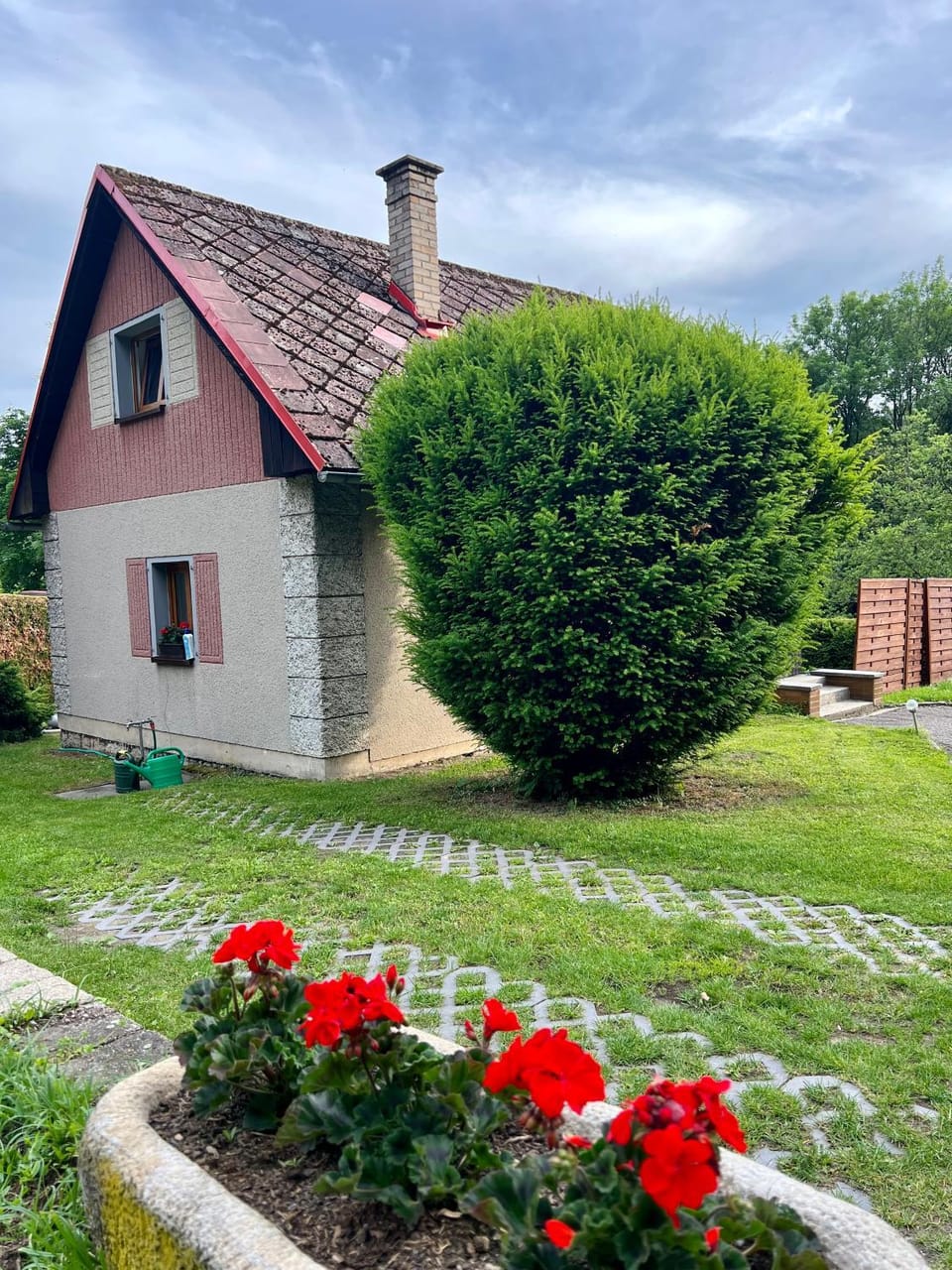 Chata v Bučinách House in Lower Silesian Voivodeship