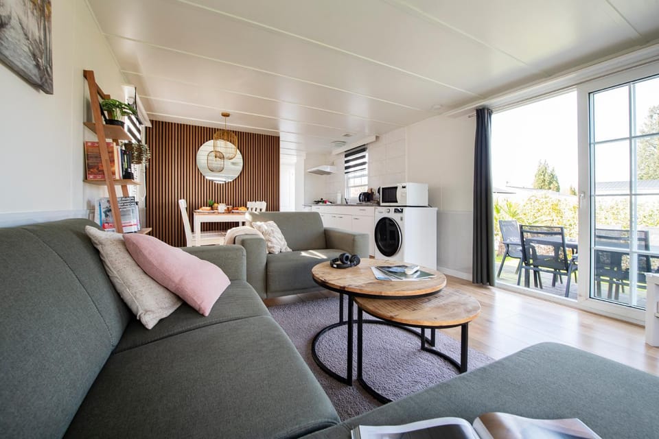 View (from property/room), Balcony/Terrace, Kitchen or kitchenette, Living room
